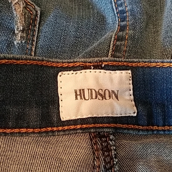 Skirts - Picture 4 of 4